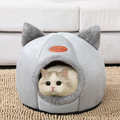 “Cozy Cat Bed House – Soft Warm Pet Cave for Indoor Cats & Kittens”