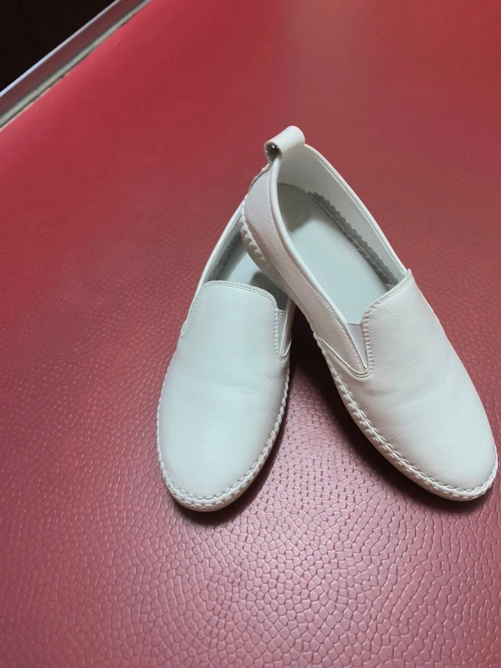 Women's shoes, white shoes, women's leather breathable lazy shoes, soft-soled Lok Fu shoes, women's flat-bottomed white leisure