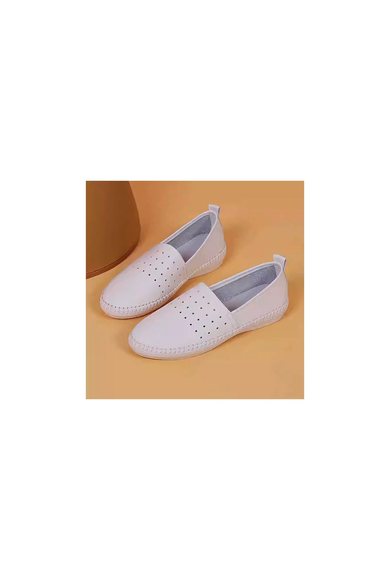 Women's shoes, white shoes, women's leather breathable lazy shoes, soft-soled Lok Fu shoes, women's flat-bottomed white leisure